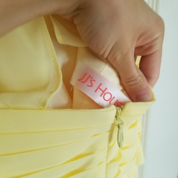 JJ's House Daffodil Yellow Dress Size 6 - Picture 4 of 9